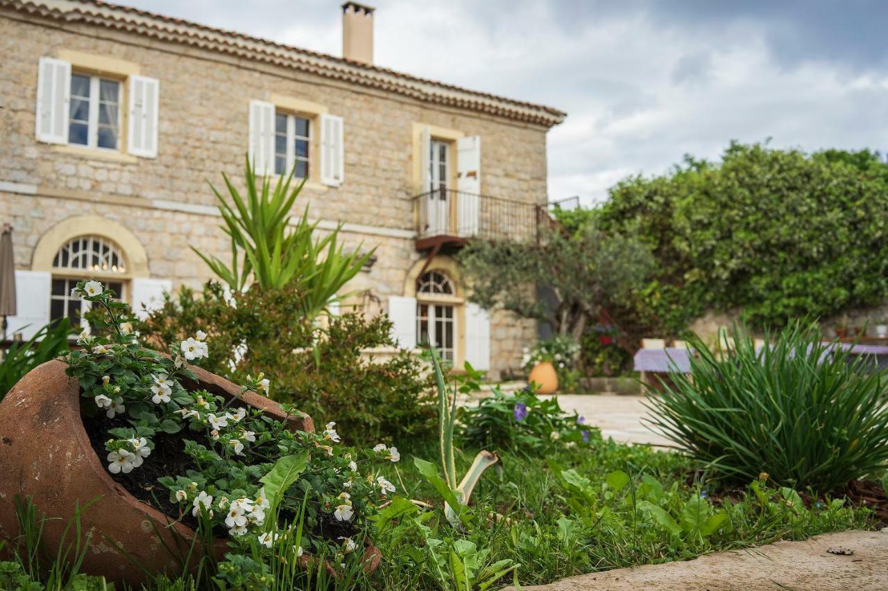 Отель La Bastide Du Castellet Ле-Кастелле Экстерьер фото